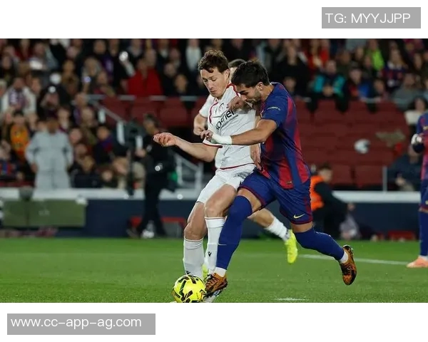 巴萨长约续约多名核心球员费兰托雷斯或成下一个目标