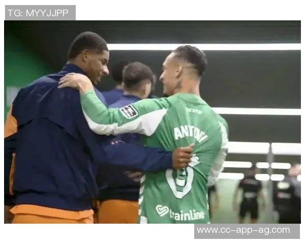 巴萨计划以3000万欧元买断拉什福德或与曼联展开谈判降低转会费用